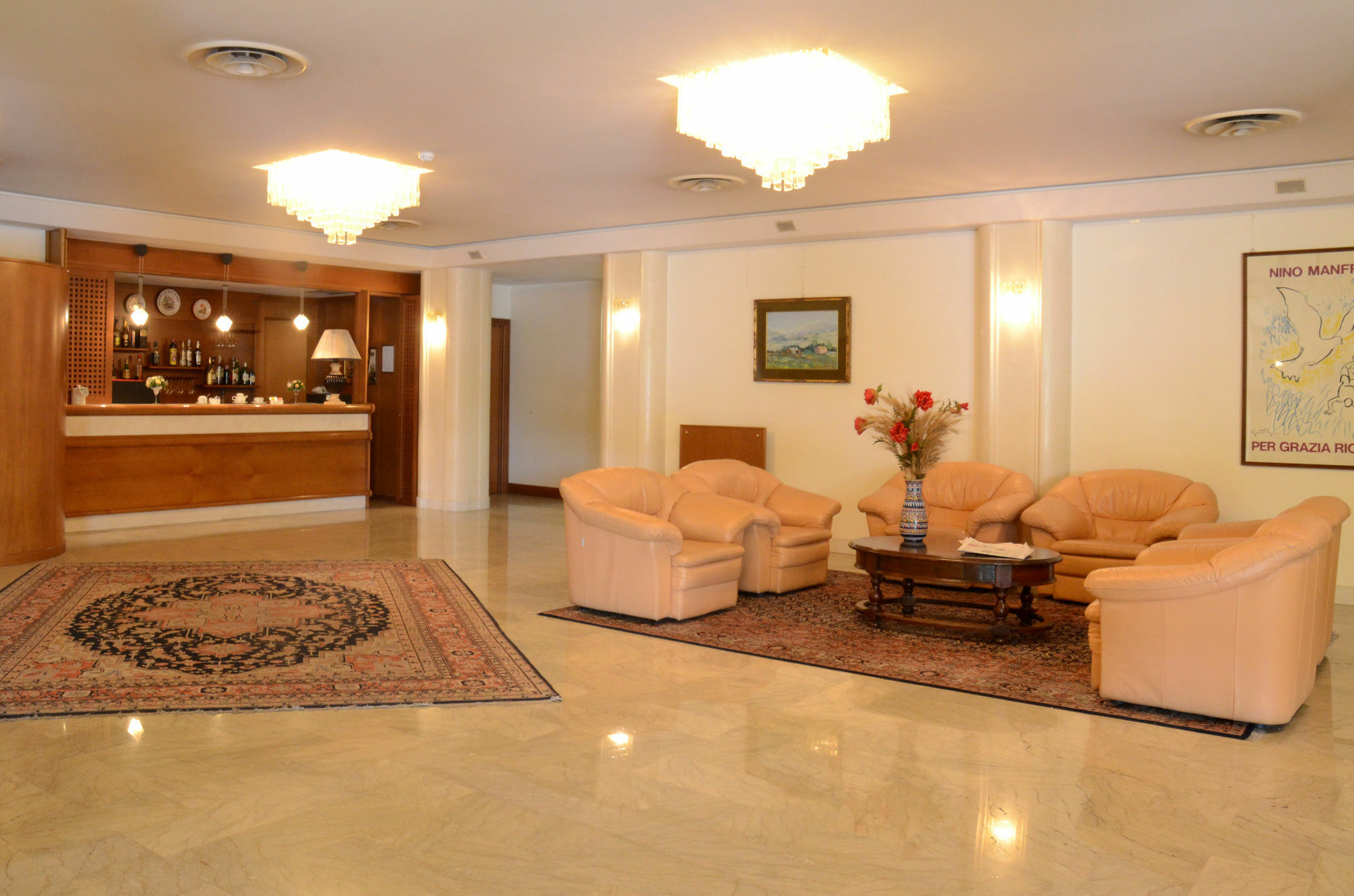 Hotel Bassetto Ferentino Exteriör bild